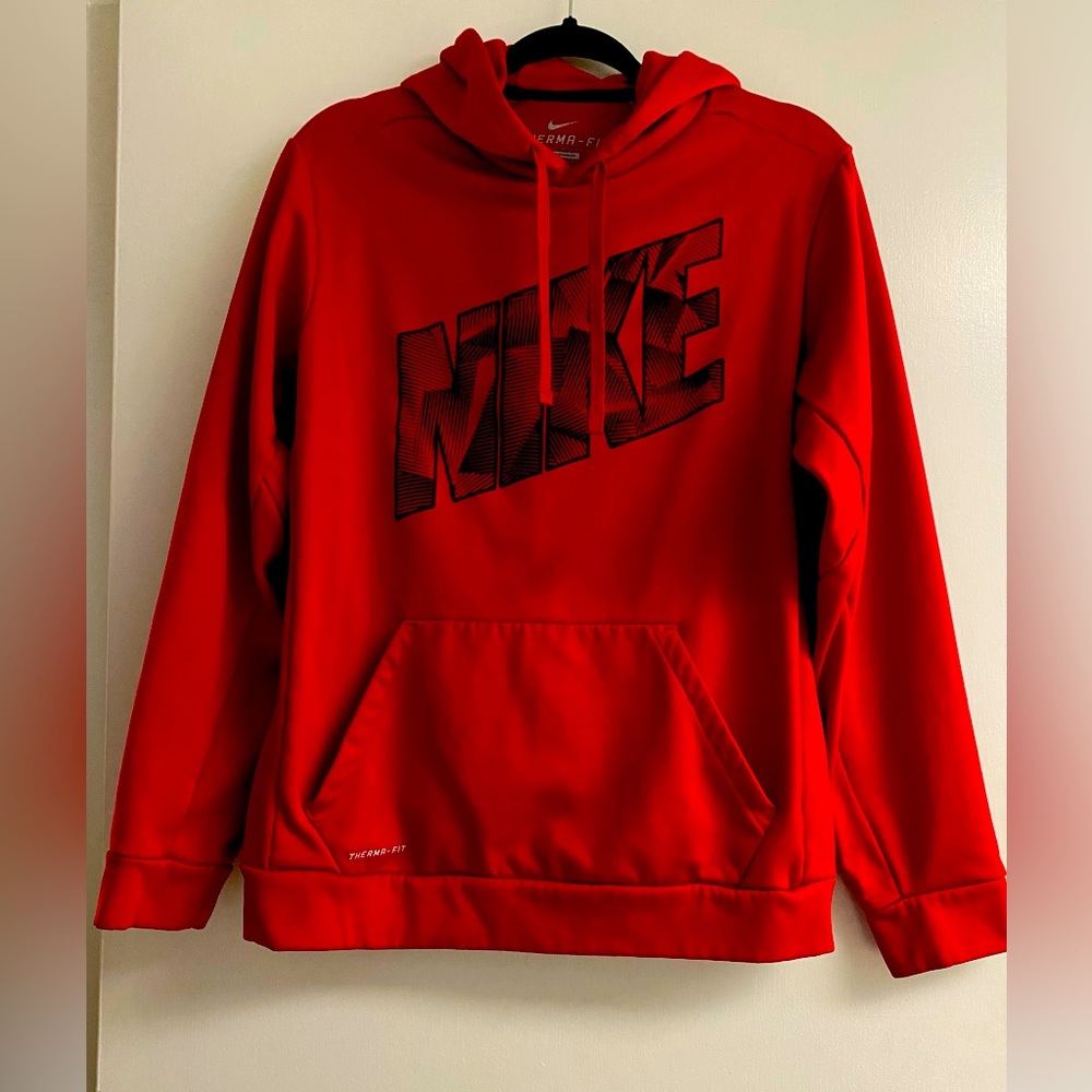 NIKE “therma-fit” pullover sweater